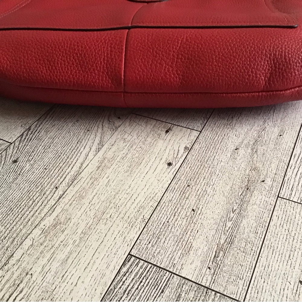 Coach Red Leather Shoulder Bag - Picture 4 of 5
